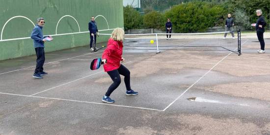 Illustration Le cars a l’honneur avec le Pickleball