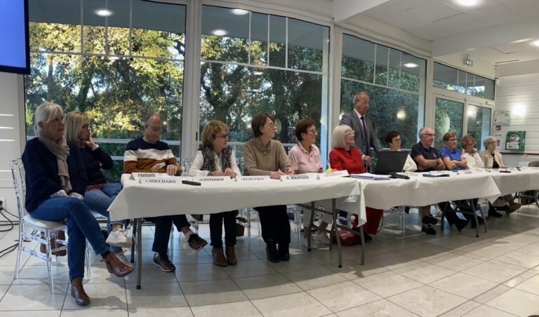 B11021CD-ADC3-4C95-AF22-E81BBFF28D79_1_201_a